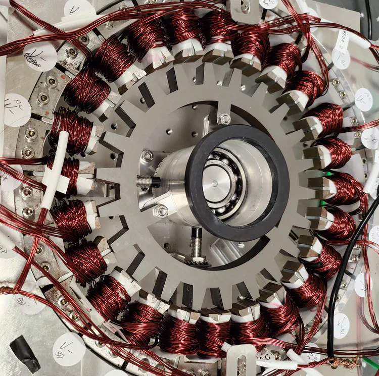 ntu_prototype_slice-motor-24slots.jpg